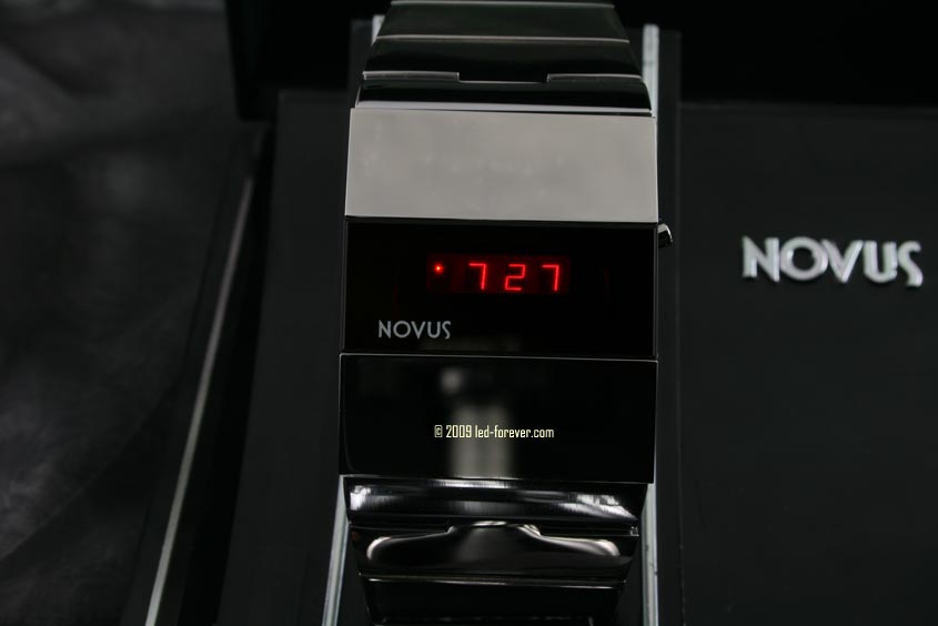 Novus LED watch